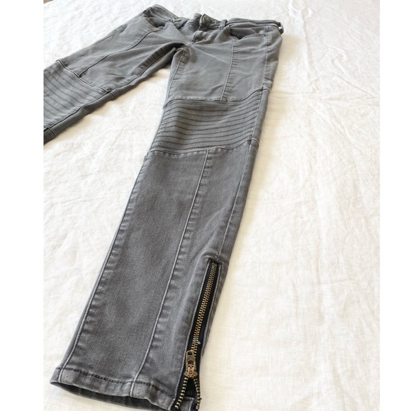 American Eagle Grey Moto Jegging - Picture 10 of 10